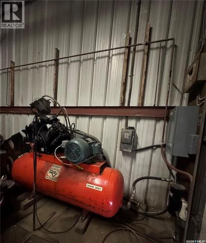 1124 Industrial Drive, Hudson Bay, SK 