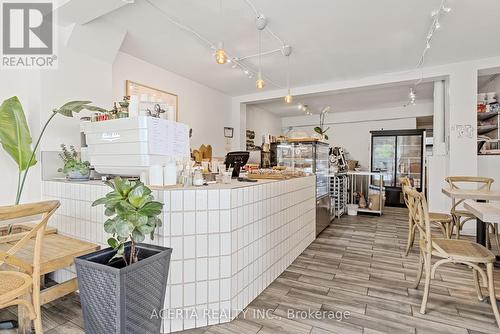 399 Bank Street, Ottawa, ON 