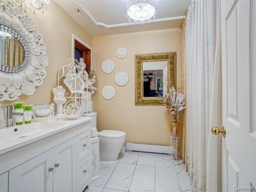 Salle de bains - 31 Av. St-Denis, Saint-Sauveur, QC - Indoor Photo Showing Bathroom
