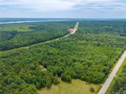 - Lloyd Rd, Miramichi, NB 