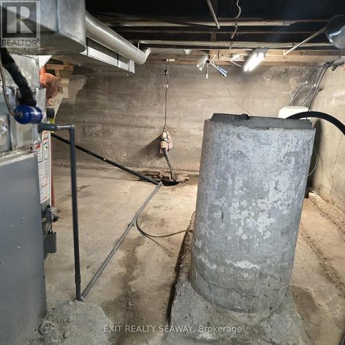 Basement - 8154 Victoria Street, Ottawa, ON - Indoor Photo Showing Basement