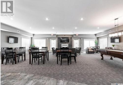 122 121 Willowgrove Crescent, Saskatoon, SK - Indoor Photo Showing Dining Room
