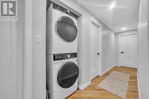 80 Mcanulty Boulevard, Hamilton, ON - Indoor Photo Showing Laundry Room