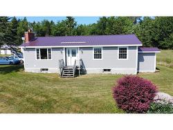 12 Norwood RD  Gagetown, NB E5M 1J4