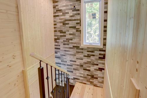 Escalier - 51Z  - 53Z Av. Gagné, Saint-Côme, QC - Indoor Photo Showing Other Room