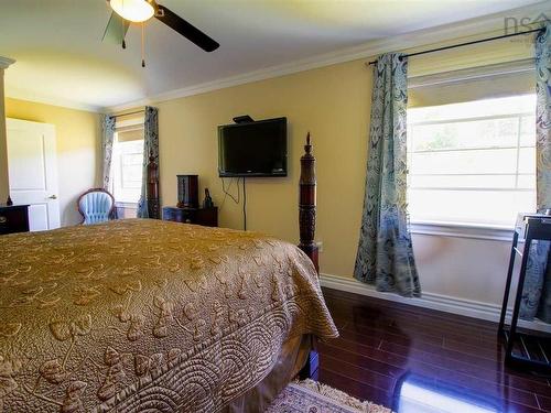 1042 Coxheath Road, Coxheath, NS 