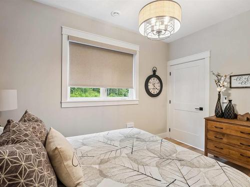 232/236 Victoria Street, Digby, NS 