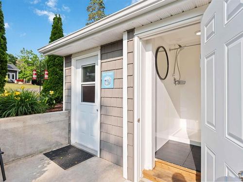 232/236 Victoria Street, Digby, NS 