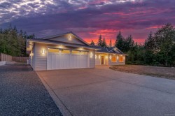 2780 Burde St  Port Alberni, BC V9Y 7M4