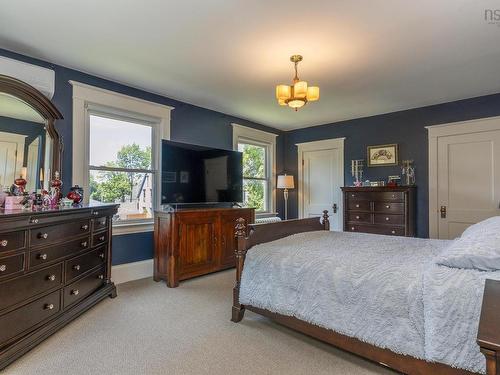 57 Alexandra Avenue, Bridgewater, NS 