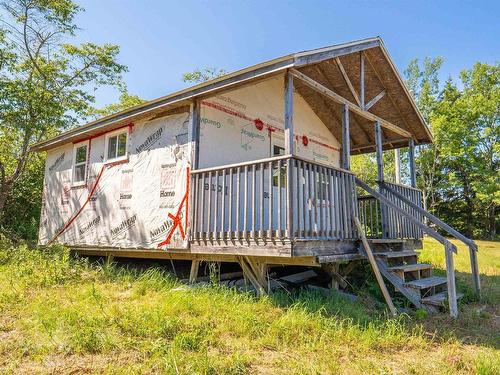 1286 Elderkin Road, Apple River, NS 