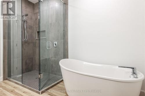 54 Deer Ridge Lane, Bluewater (Bayfield), ON - Indoor Photo Showing Bathroom