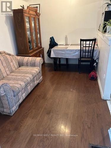 161 - 252 John Garland Boulevard, Toronto, ON - Indoor Photo Showing Bedroom