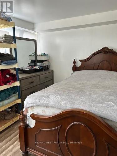 161 - 252 John Garland Boulevard, Toronto, ON - Indoor Photo Showing Bedroom