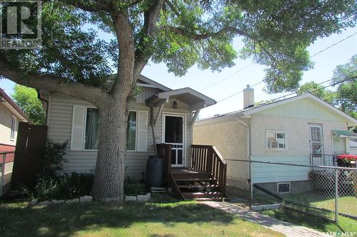 1455 Connaught Street, Regina, SK - Outdoor