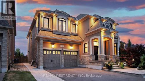 75 Cairns Gate, King, ON - Outdoor With Facade