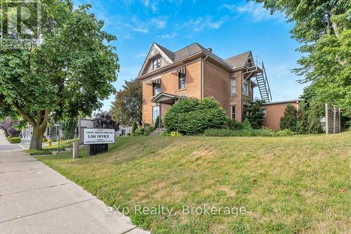 22 Harvey Street, Tillsonburg, ON 