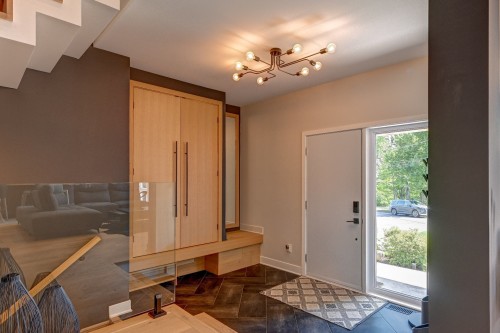 Hall d'entrée/Vestibule - 908  - 908A Tsse Bon-Air, Saint-Jérôme, QC - Indoor Photo Showing Other Room