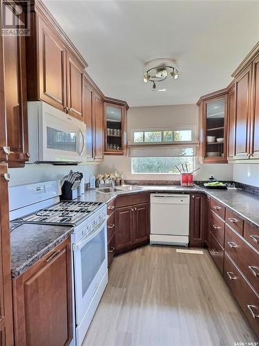 5 Ivory Drive, Big River Rm No. 555, SK - Indoor Photo Showing Kitchen