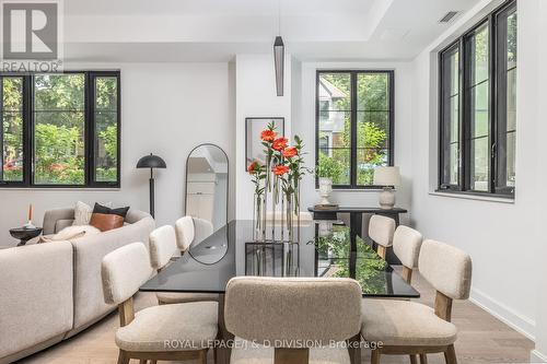 Th4 - 1 Strathgowan Avenue, Toronto, ON - Indoor Photo Showing Dining Room