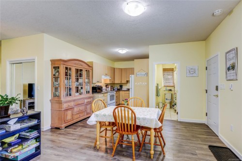 4840 Blue Heron Dr, Bowser, BC 