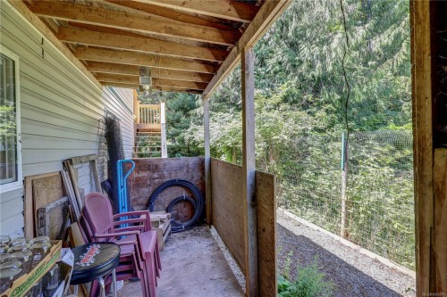 4840 Blue Heron Dr, Bowser, BC 