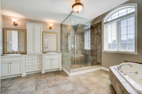 Bathroom - 53 Rue De Chaumont, Blainville, QC - Indoor Photo Showing Bathroom