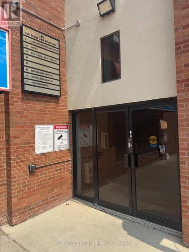 34 - 165 East Beaver Creek Road, Richmond Hill, ON 