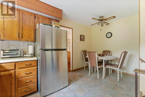 Eat-in kitchen - 97 Dorena Crescent, South Bruce Peninsula, ON - Indoor