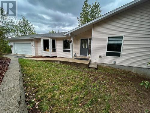 822 Richards West Street, Nelson, BC - Outdoor