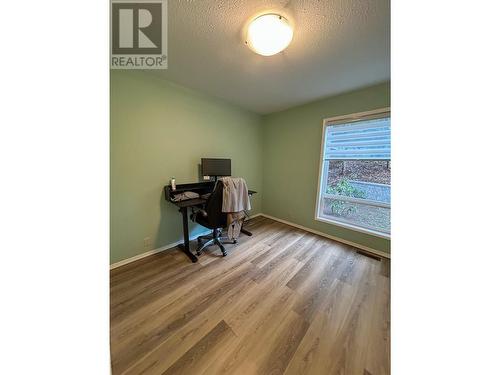 822 Richards West Street, Nelson, BC - Indoor