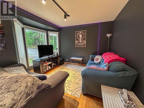 822 Richards West Street, Nelson, BC - Indoor