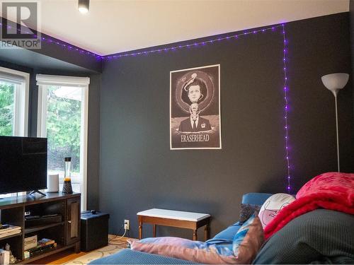 822 Richards West Street, Nelson, BC - Indoor Photo Showing Bedroom