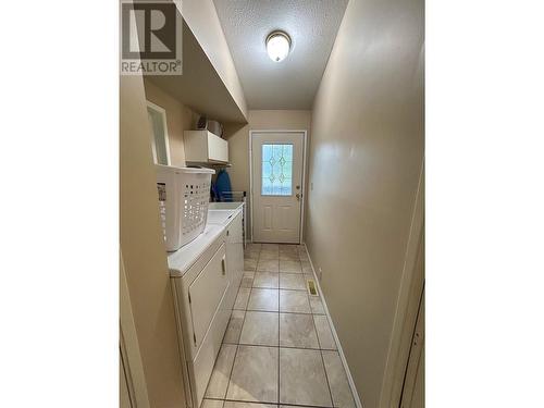 822 Richards West Street, Nelson, BC - Indoor