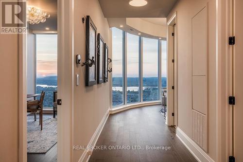 4401 - 805 Carling Avenue, Ottawa, ON - Indoor Photo Showing Other Room