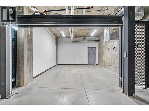 1308 Richter Street Unit# 107, Kelowna, BC - Indoor Photo Showing Garage