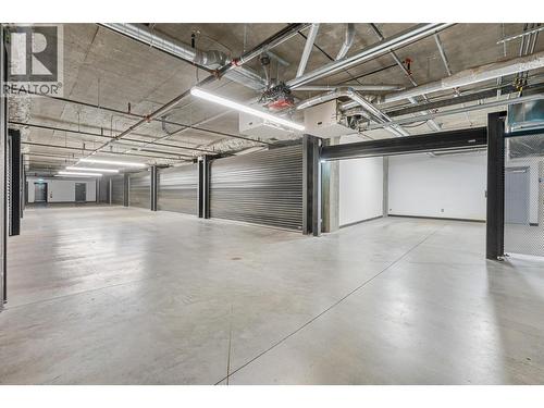 1308 Richter Street Unit# 107, Kelowna, BC - Indoor Photo Showing Garage