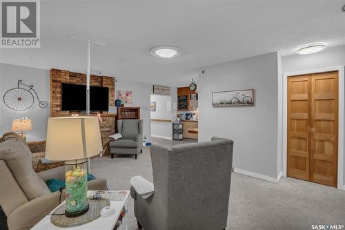 226 Hansen Drive, Regina, SK 