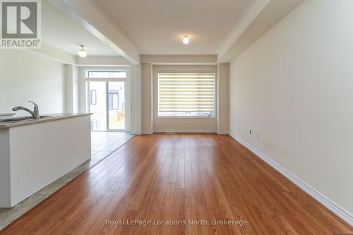 6 Durham Avenue, Barrie, ON - Indoor Photo Showing Other Room