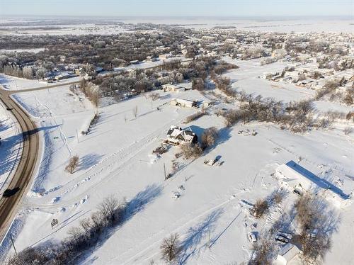 25125 River Rd, Lorette, MB 