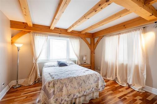 25125 River Rd, Lorette, MB 