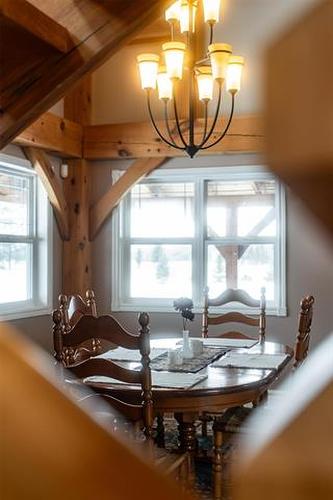 25125 River Rd, Lorette, MB 