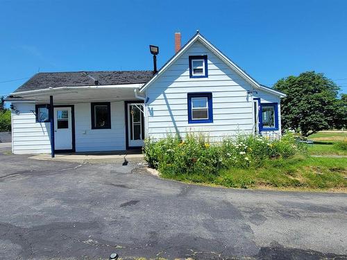 486 335 Highway, West Pubnico, NS 
