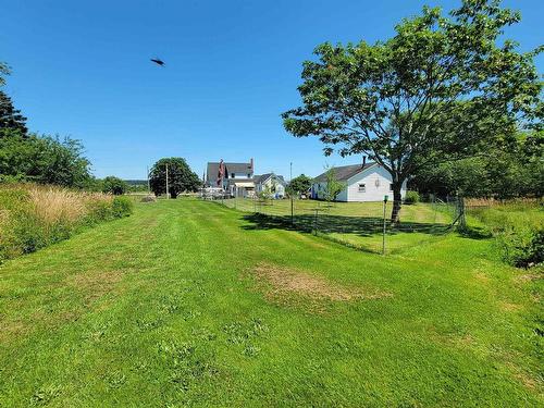 486 335 Highway, West Pubnico, NS 