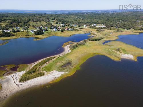 486 335 Highway, West Pubnico, NS 