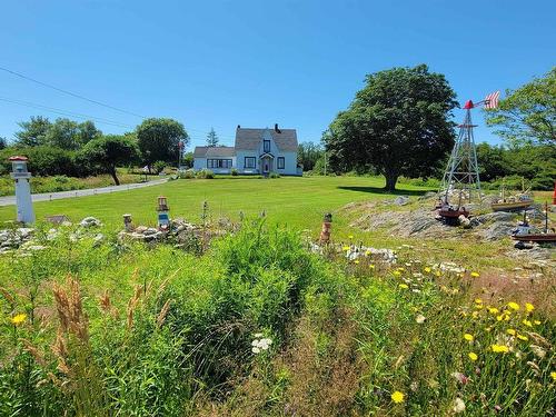 486 335 Highway, West Pubnico, NS 