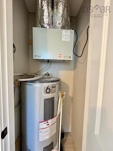 4 Davis Drive, South Uniacke, NS 