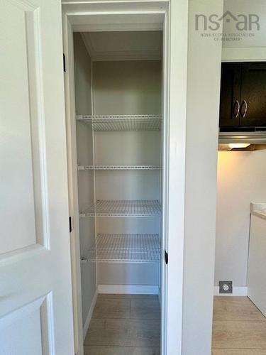 4 Davis Drive, South Uniacke, NS 