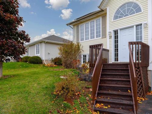37 Commonwealth Avenue, Charlottetown, PE 