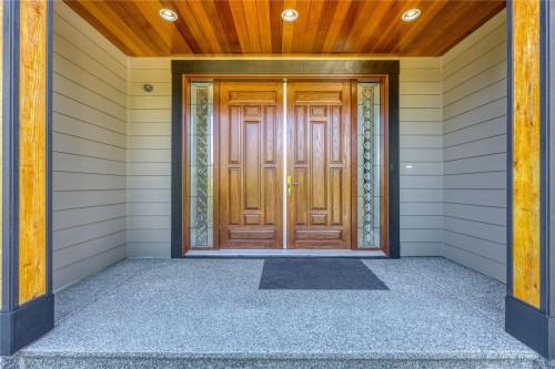 6283 Icarus Dr, Nanaimo, BC 